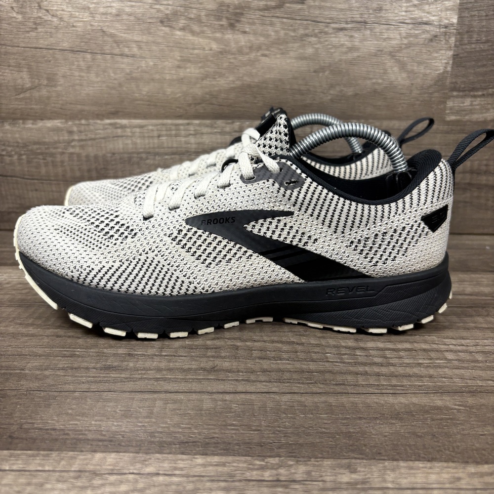 Brooks Revel 4 Gray Black Womens US Size 8 EUR 39 1203611B121 Running Shoes - Picture 4 of 10